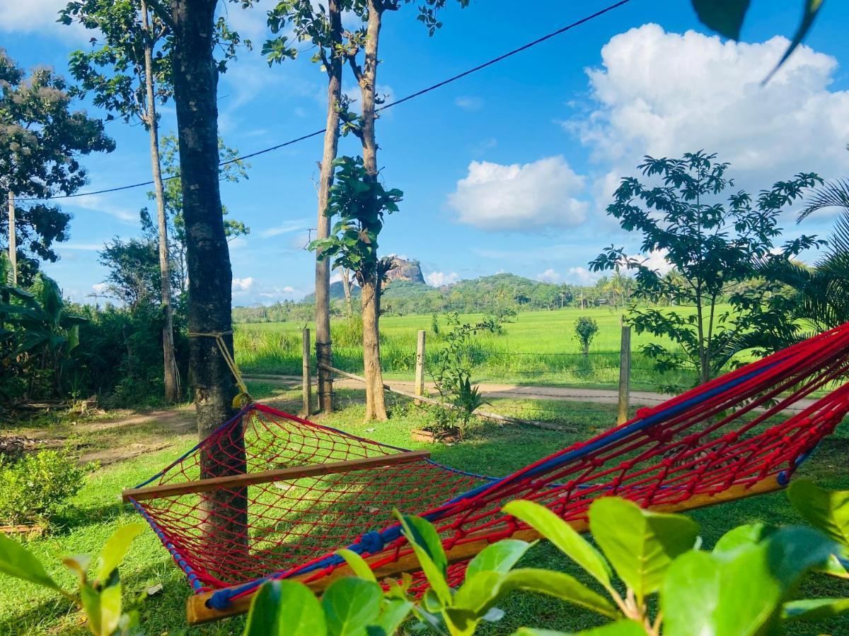 Sigiri Lucky View Villa Sigiriya Exteriör bild