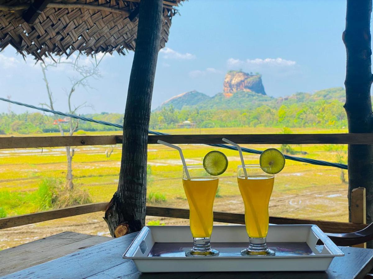 Sigiri Lucky View Villa Sigiriya Exteriör bild